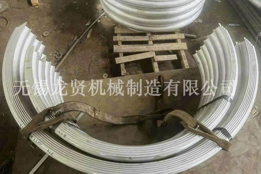 社會中半管具備哪些實際優勢？